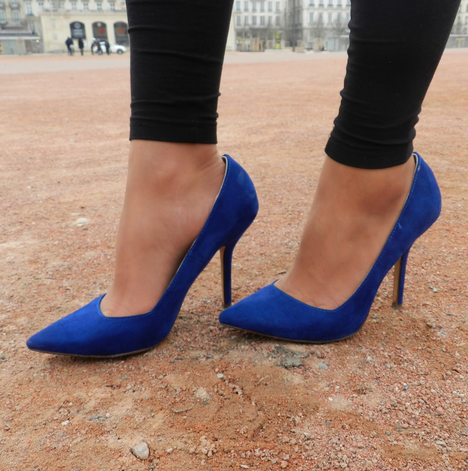 chaussures cache cache jaune