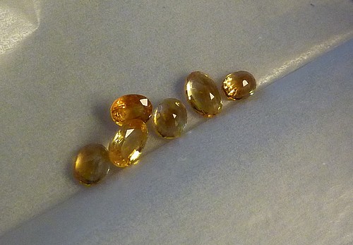 panzavolta-saphirs-jaunes