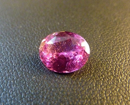 panzavolta-saphirs-ovale-rose