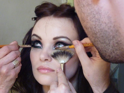 make up forever wild and chic noel 2011 10