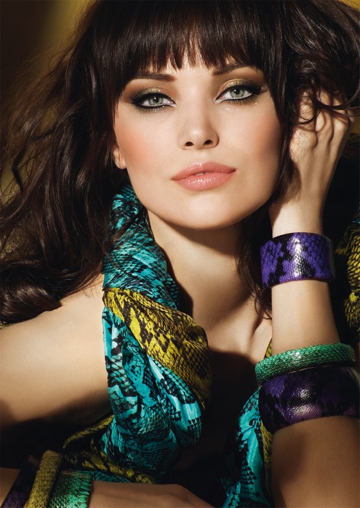 make-up-forever-wild-and-chic-noel-visuel-collection.jpg