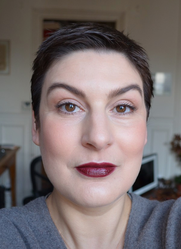 Comment porter du rouge à lèvres foncé – Mon blog de fille