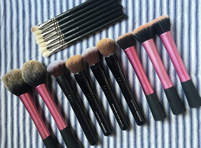 plusieurs_exemplaires_pinceaux