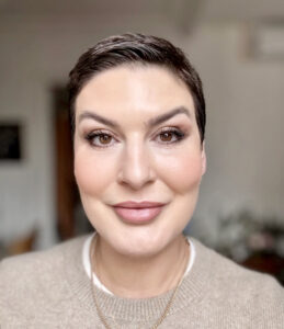Maquillage yeux bleus - Les yeux de Tania - Mon blog de filleMon ...
